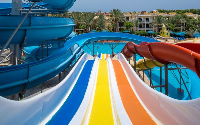 Mirage Bay Resort and Aqua Park