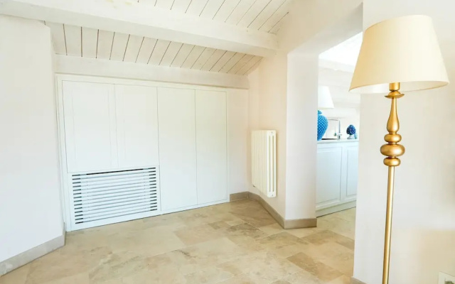 Marina Homes Suite in Syracuse