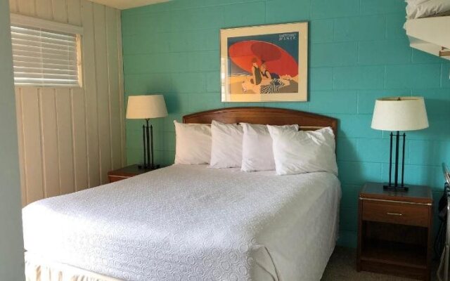 Holiday Beach Resort Motel