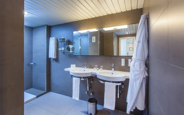 Corallium Beach by Lopesan Hotels - Adults Only