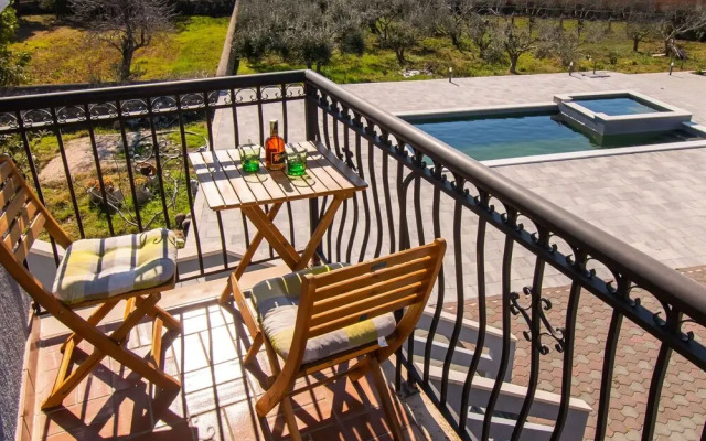 Apartment Josip