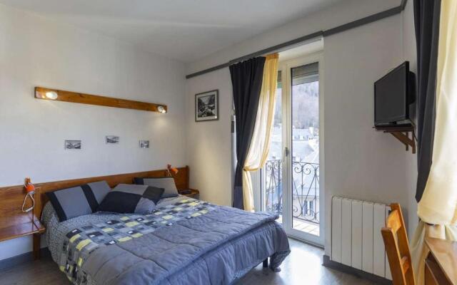 Appartement Cauterets, 3 pièces, 4 personnes - FR-1-401-26