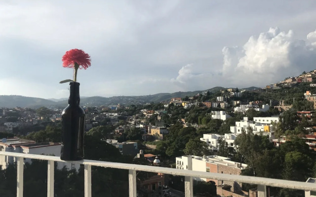 OliLer s House Terrace&parking