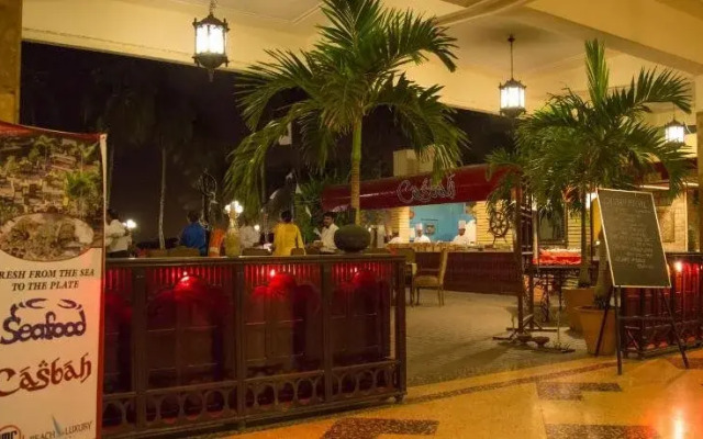Beach Luxury Hotel