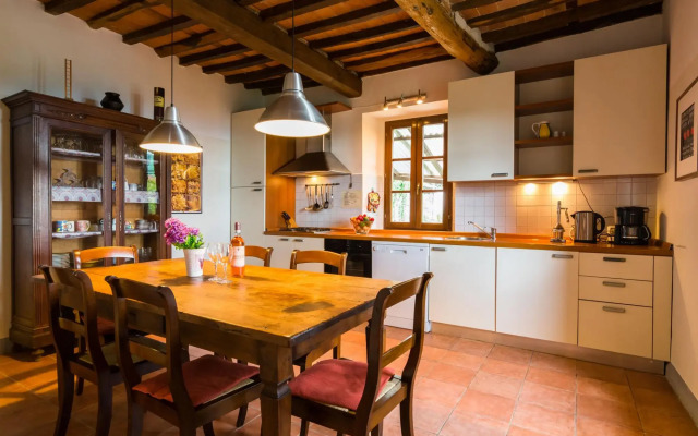 Belvilla by OYO Casa Luna