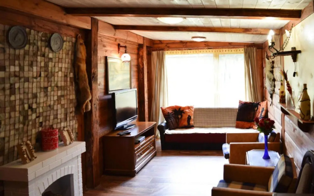 Cozy Holiday Home, Junoszyno