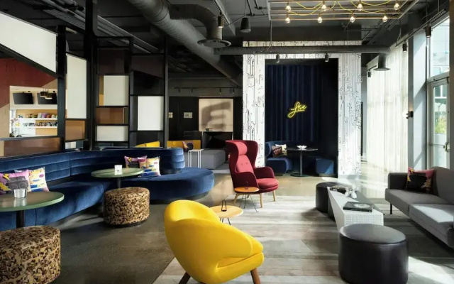 Aloft Waukee