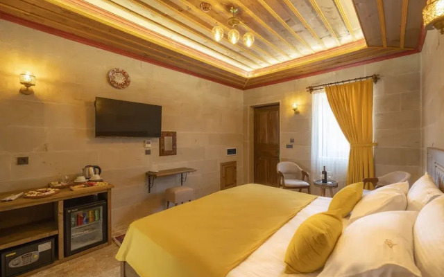 Sv Valinor Stone House