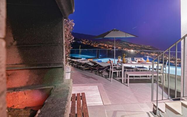 Villa Clementina | Cliffs&Ocean | Heated Pool