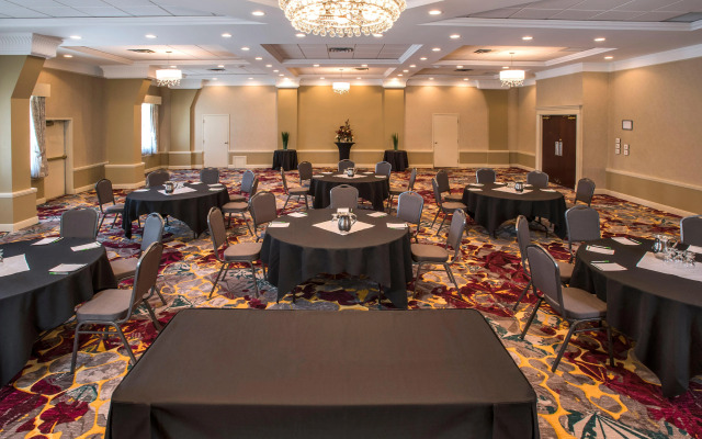 Holiday Inn Conference Center Edmonton South by IHG