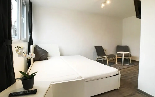 Living at Klassvilla - Quarter No. 7