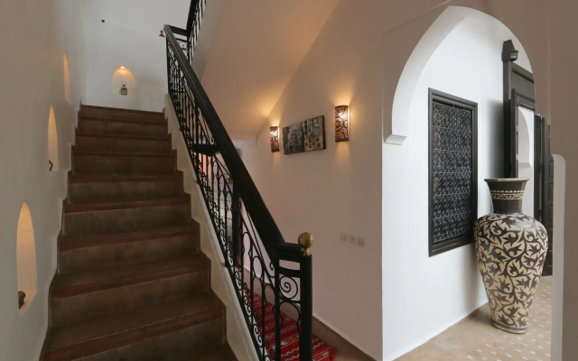 Riad Warda