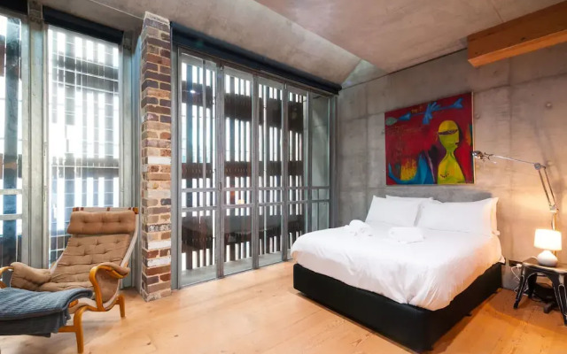 Executive Rental Style House