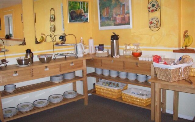 Kokanee Glacier Resort