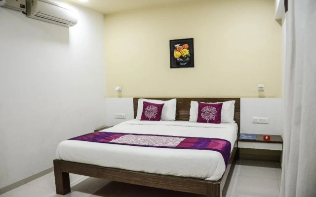 Hotel Grand Ashwin Executive