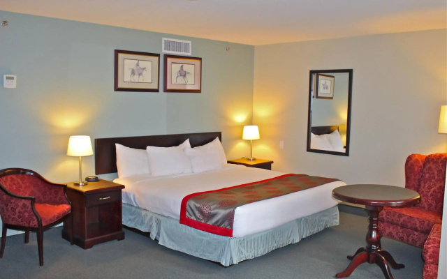Harrison Lake Hotel