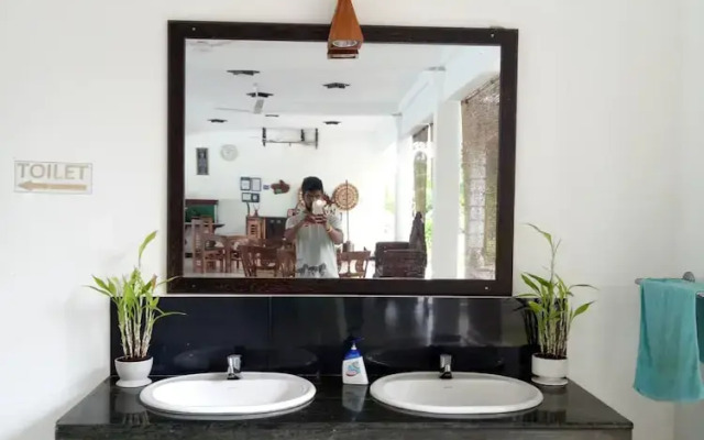 Saman Resort
