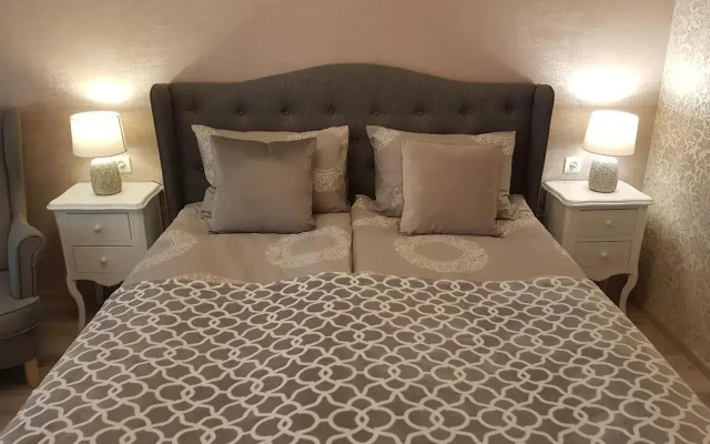 2 Bedroom Lux Apartments