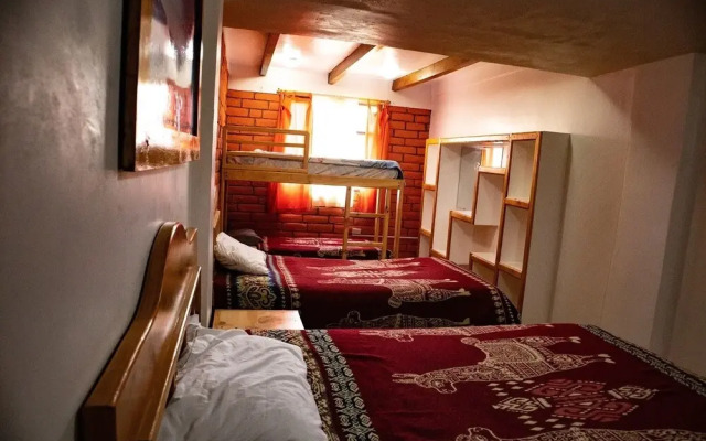 Ilinizas Mountain Lodge
