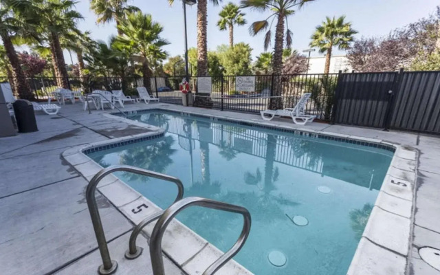 Hampton Inn & Suites San Jose