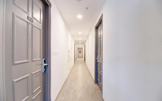 Hotel Royal Comfort by Playsales