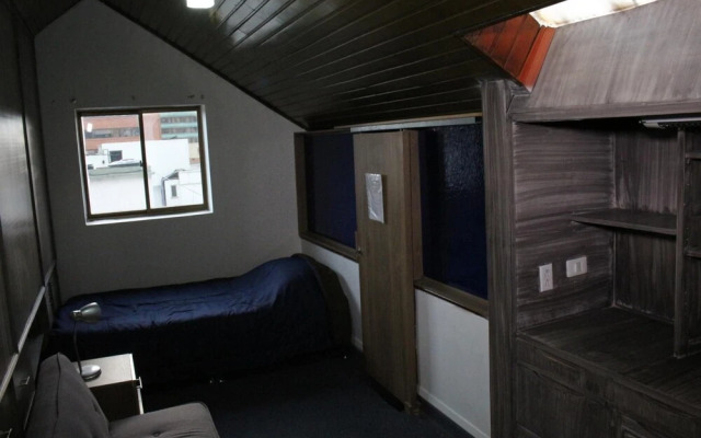 Sary house