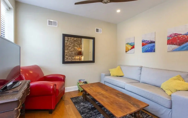South Philly Dream Home - Live Like a Local