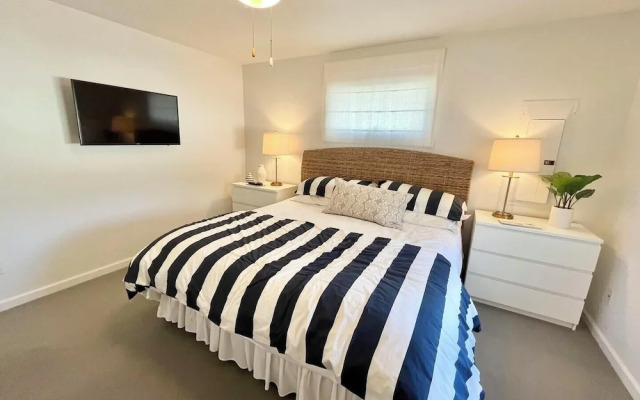 Salisbury Street 207