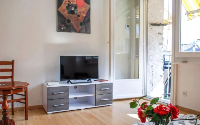 Apartment Ghetto Losone