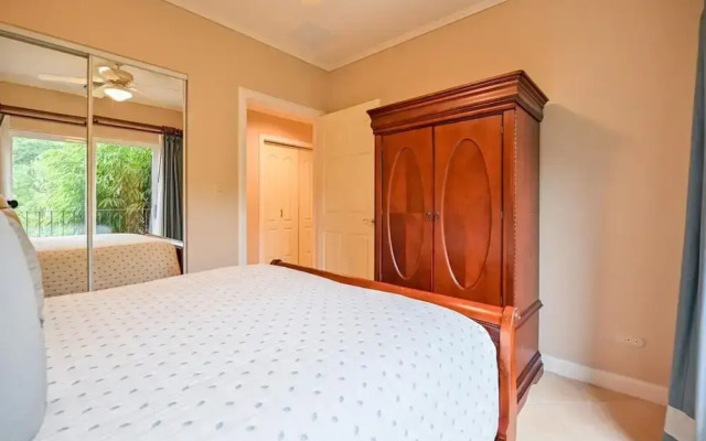 CR Luxury Del Mar 5H 2 Bdrm