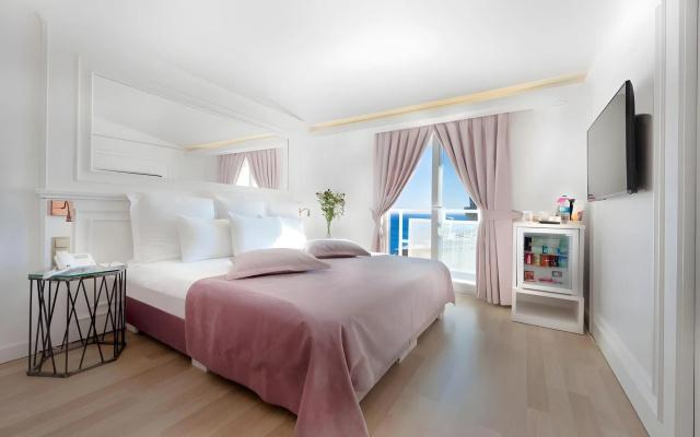 Nun Otel
