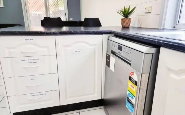 Rosie House - Spacious Comfortable Home