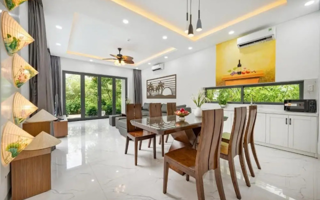 LangCo Bay Retreat