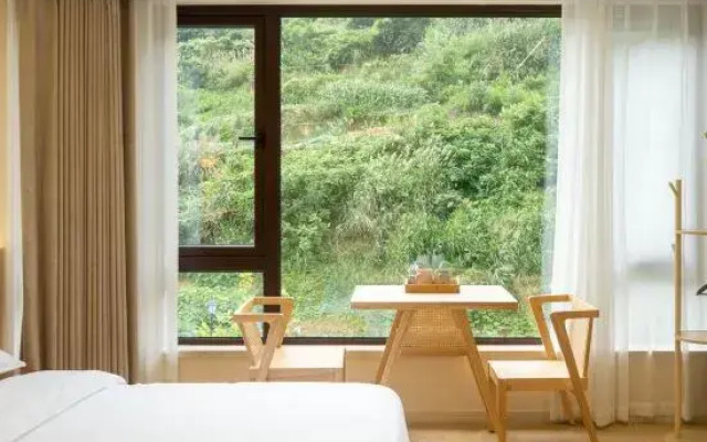 Ningbo Xiangshan Small Yellow Croaker Homestay