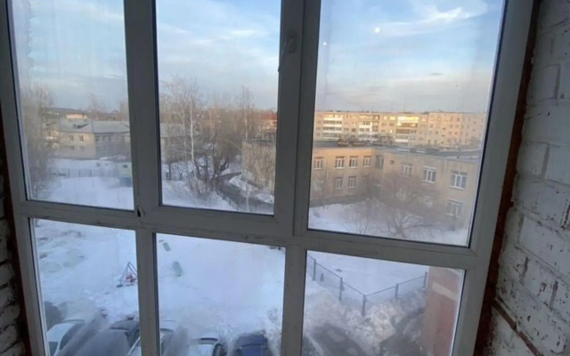 Желтый Нарцисс на улице Войкова