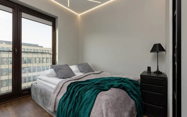 Deep Green Apartment by Renters