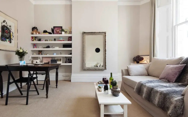The Ledbury Road Residence - EDA