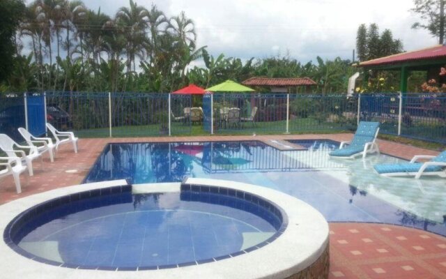 Hostal Campestre El Tesorito