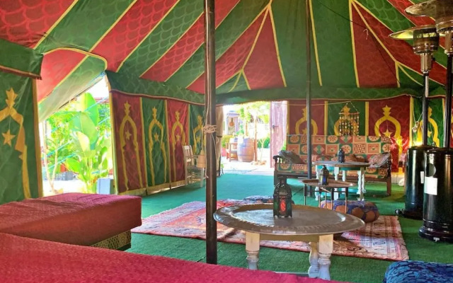 Sayalonga Villa Retreat With 7 Bedrooms