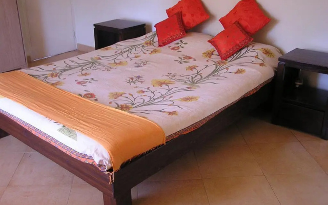 Villa Camelot – Guest Rooms – Bangalore