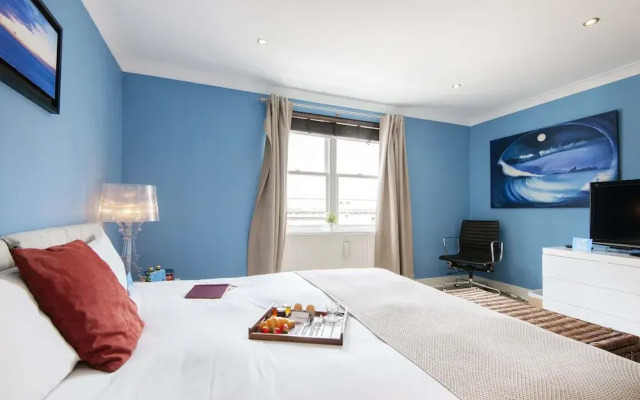 The Modern Gloucester Road Gem - FVE