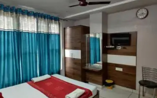 Hotel Robin Inn