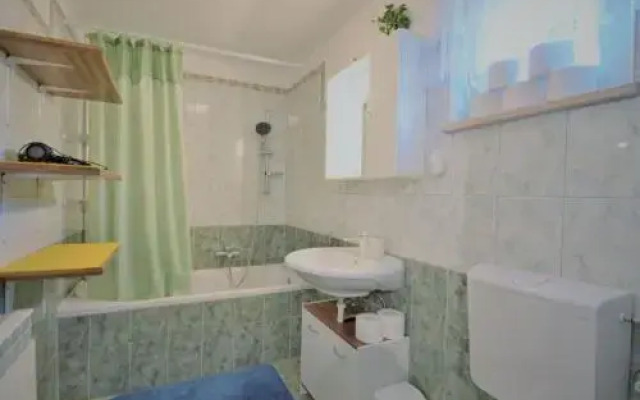 Holiday Home Ana (MDN148)