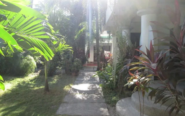 Sandcastles Beach Resort