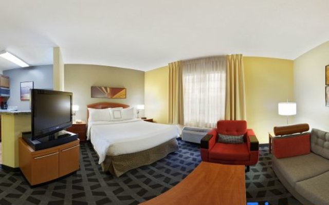 TownePlace Suites Tampa North/I-75 Fletcher