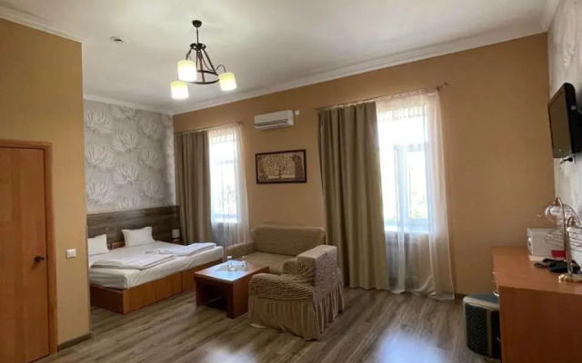 Shanyrak Hotel