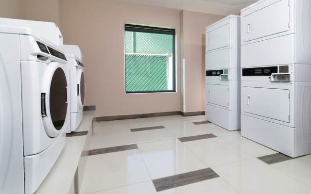 Candlewood Suites Celaya by IHG