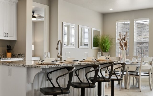 Endless Summer/ Brand New Waterpark!