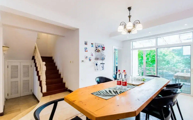 Summer Villa with 5 BRs