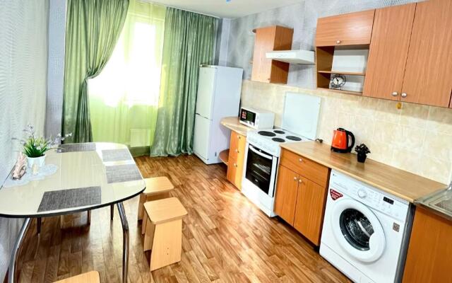 Аренда в Белых Росах на улице Судостроительная